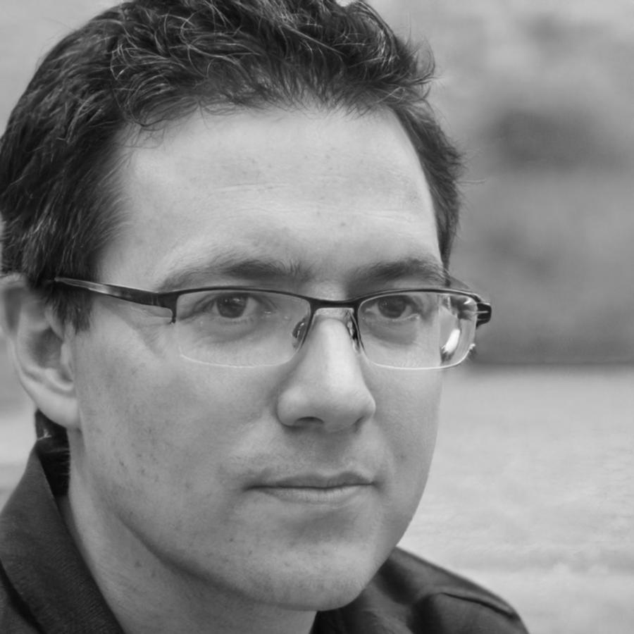 Darren Wilkes professional headshot